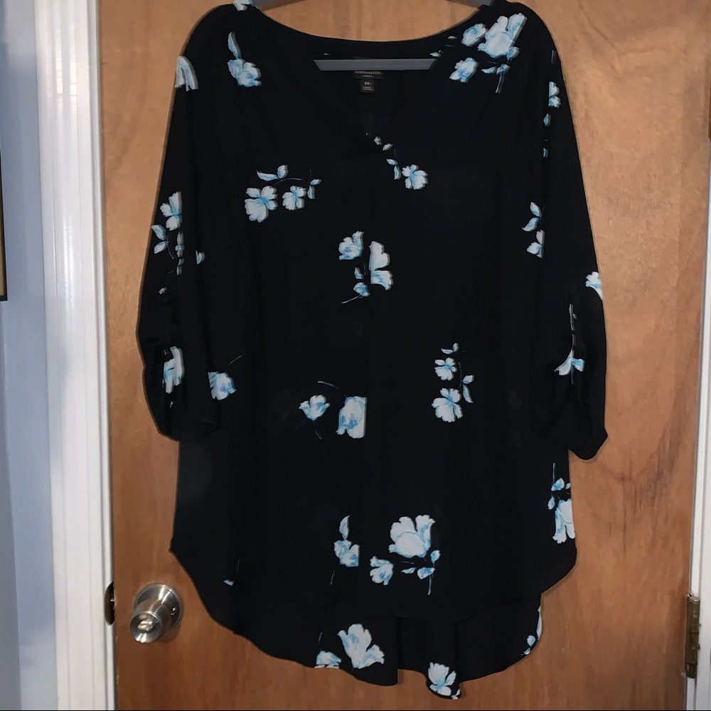 Worthington Blue Flower Blouse